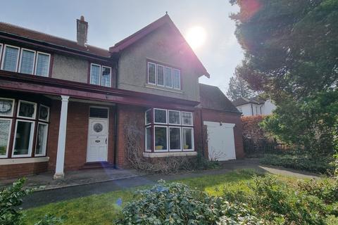 Queens Road, Shotley Bridge 4 bed semi