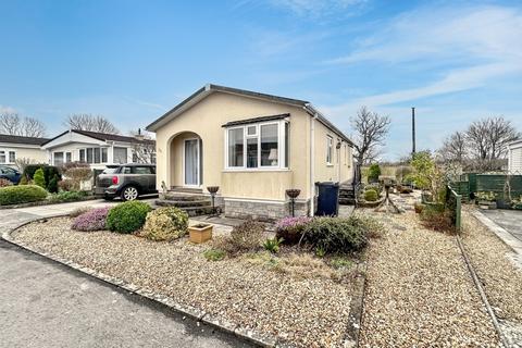 Primrose Hill, Somerton TA11 2 bed park home for sale