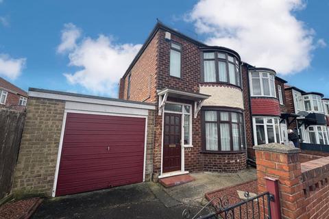Peebles Avenue, Hartlepool 3 bed semi