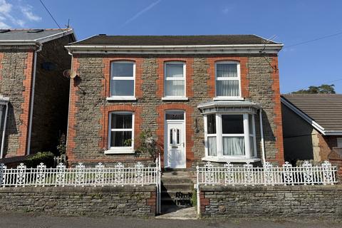 Milborough Road, Ystalyfera, Swansea. 3 bed detached house for sale
