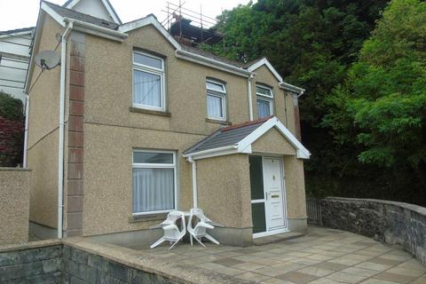 Ffosyceiliog, Llannon, Llanelli 3 bed detached house for sale