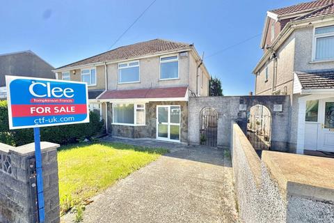 Graiglwyd Road, Cockett, Swansea... 3 bed semi