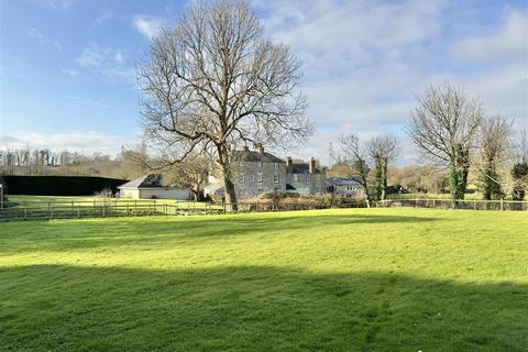 Weymouth DT3 6 bed house for sale