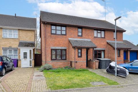 Elms Close, Little Wymondley... 3 bed semi