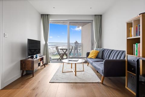 Cutter Lane, London, SE10 1 bed apartment for sale