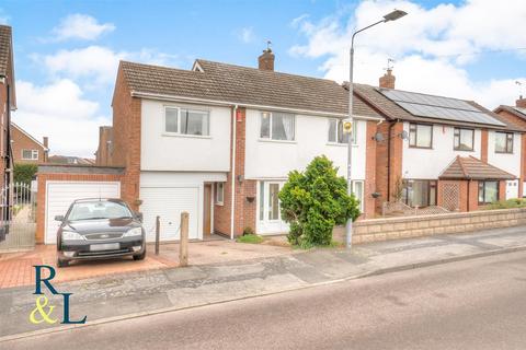 Lowlands Drive, Keyworth 4 bed detached house for sale