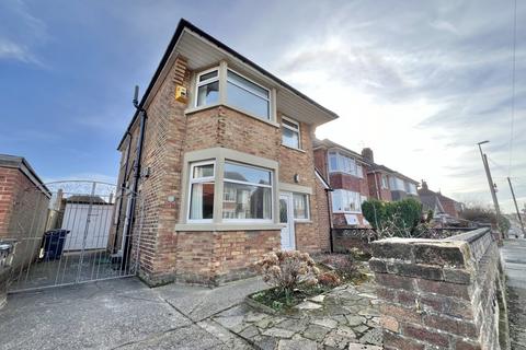 Ingleway Avenue, Blackpool FY3 3 bed detached house for sale