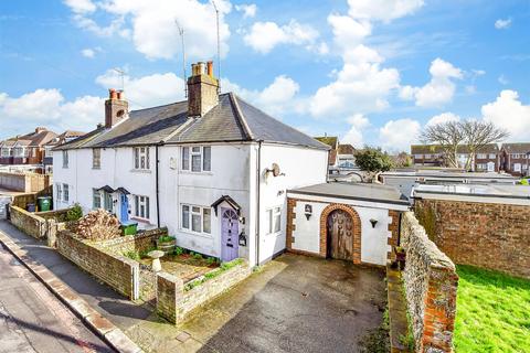 Victoria Road, Bognor Regis, West Sussex 2 bed cottage for sale