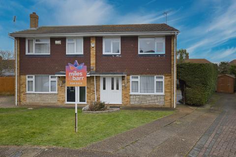 Oakdene Road, Ramsgate, CT12 3 bed semi