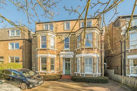 The Avenue, Surbiton KT5 1 bed flat for sale