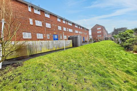 St. Pauls Road, Hexham... 2 bed ground floor flat for sale