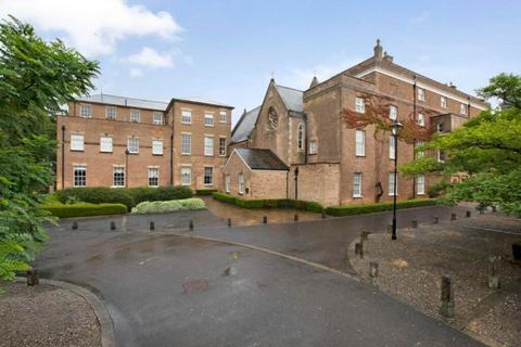Annecy Court, Taunton TA1 1 bed flat for sale
