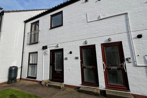 Elm Tree Court, Cottingham 2 bed apartment for sale