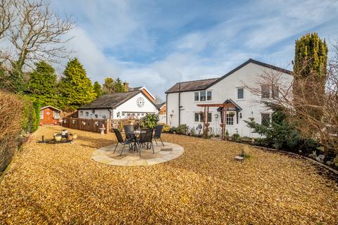 Lower Lane, Preston, PR4 5 bed detached house for sale
