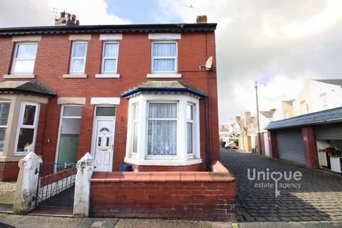 Elm Street,  Fleetwood, FY7 3 bed end of terrace house for sale