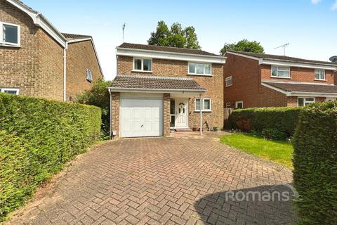 Limecroft, Yateley, Hampshire 4 bed detached house for sale