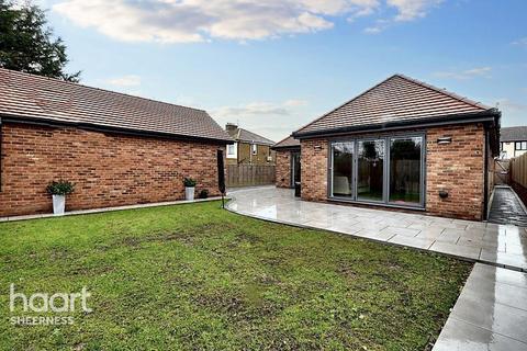 Barton Hill Drive, Minster 5 bed bungalow for sale