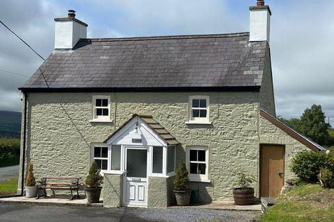 Llanddeusant, Llangadog, SA19 2 bed detached house for sale