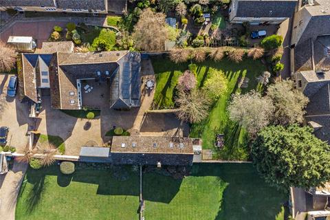 West Street, Kings Cliffe... 5 bed barn conversion for sale