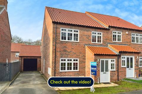 Forlorns Drive, Driffield YO25 4 bed semi