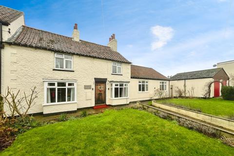 Main Street, Driffield YO25 4 bed semi