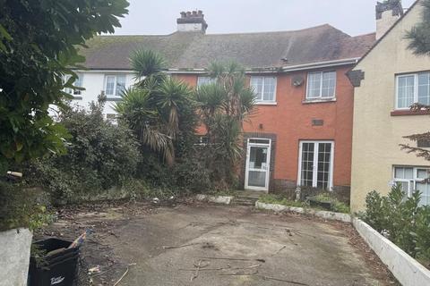 30 Osney Crescent, Paignton, Devon 5 bed terraced house for sale