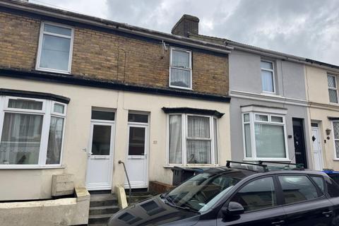 189 Clarendon Place, Dover, Kent 2 bed terraced house for sale