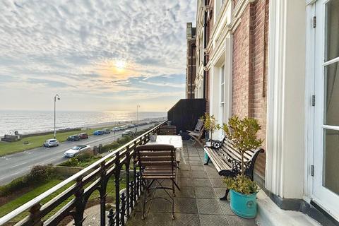 2 bedroom maisonette for sale