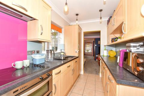 Minnis Lane, River, Dover, Kent 2 bed end of terrace house for sale