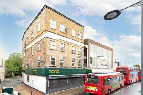 London Road, Mitcham CR4 1 bed apartment for sale