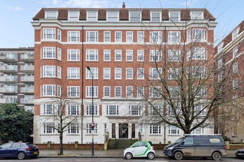 Warwick Gardens, Holland Park, London 2 bed flat for sale