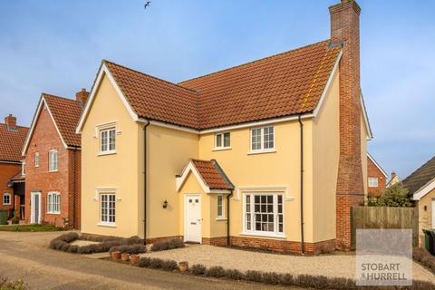 Stevenson Road, Norwich NR12 4 bed detached house for sale