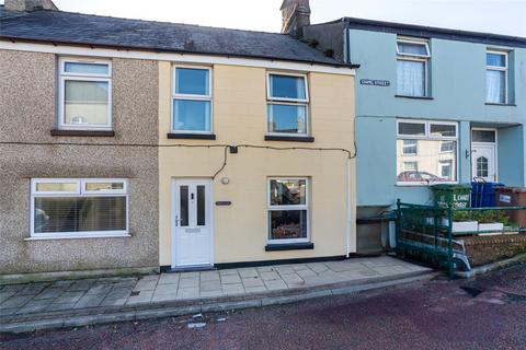 Chapel Street, Penygroes, Caernarfon... 2 bed terraced house for sale