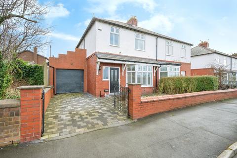 Bishop Road, Merseyside WA10 3 bed semi