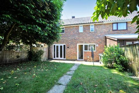 Oakley Road, Bordon, Hampshire, GU35 2 bed terraced house for sale