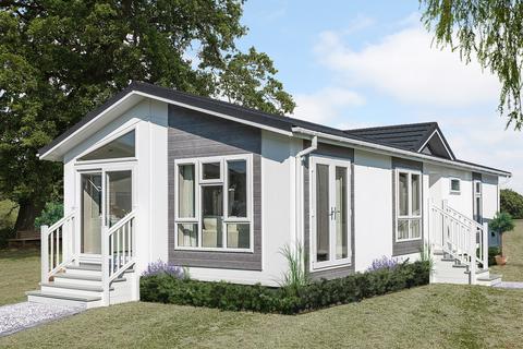 Grantham, Lincolnshire, NG23 2 bed park home for sale