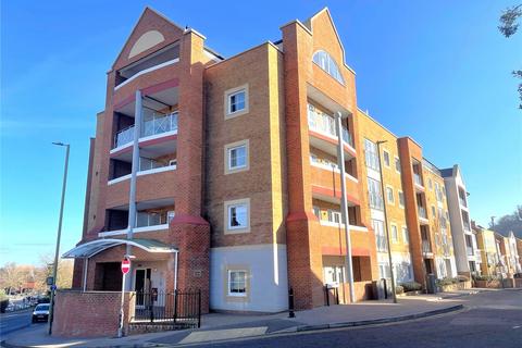 Flambard Way, Godalming, Surrey, GU7 2 bed apartment for sale