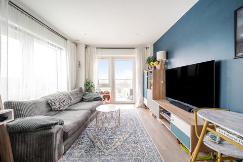 Trafalgar House, Dickens Yard... 2 bed apartment for sale