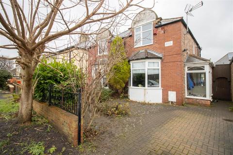 West Lane, Newcastle Upon Tyne 2 bed semi