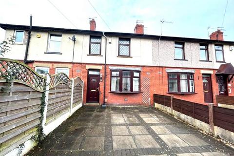 Moorlands Avenue, Leigh 2 bed terraced house for sale