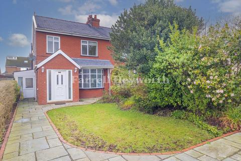 Blackpool Old Road, Poulton Le Fylde FY6 3 bed semi