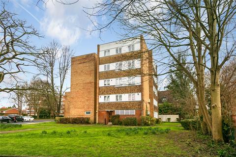 Bucklands Road 2 bed apartment for sale