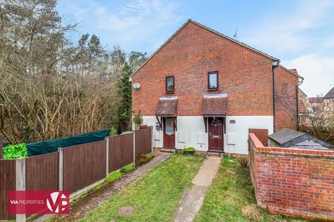Beane Walk, Stevenage SG2 1 bed semi