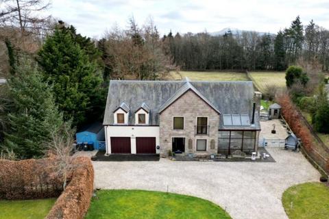 Duncrievie, by Glenfarg PH2 5 bed detached house for sale