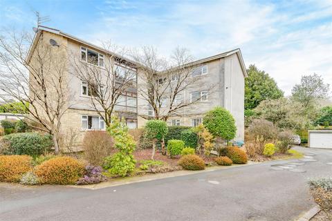 Barbrook Close, Lisvane, Cardiff 2 bed flat for sale