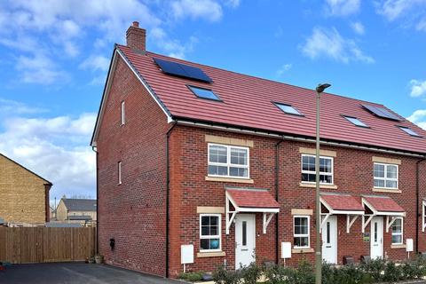 The Spinages, Stanford in the Vale, SN7 3 bed townhouse for sale