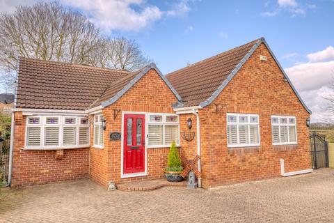 Cross Field Drive, Woodsetts, S81 4 bed detached bungalow for sale