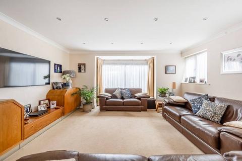 Old Church Lane, Stanmore, HA7 5 bed detached house for sale