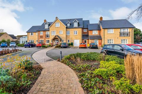 Heron Place, Nurseries Road... 2 bed apartment for sale