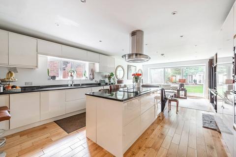 Bellfield Avenue, Harrow Weald... 5 bed semi